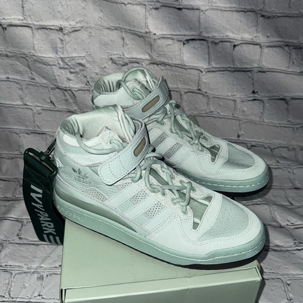 IVY PARK Forum Mid Sneakers - Mint Green